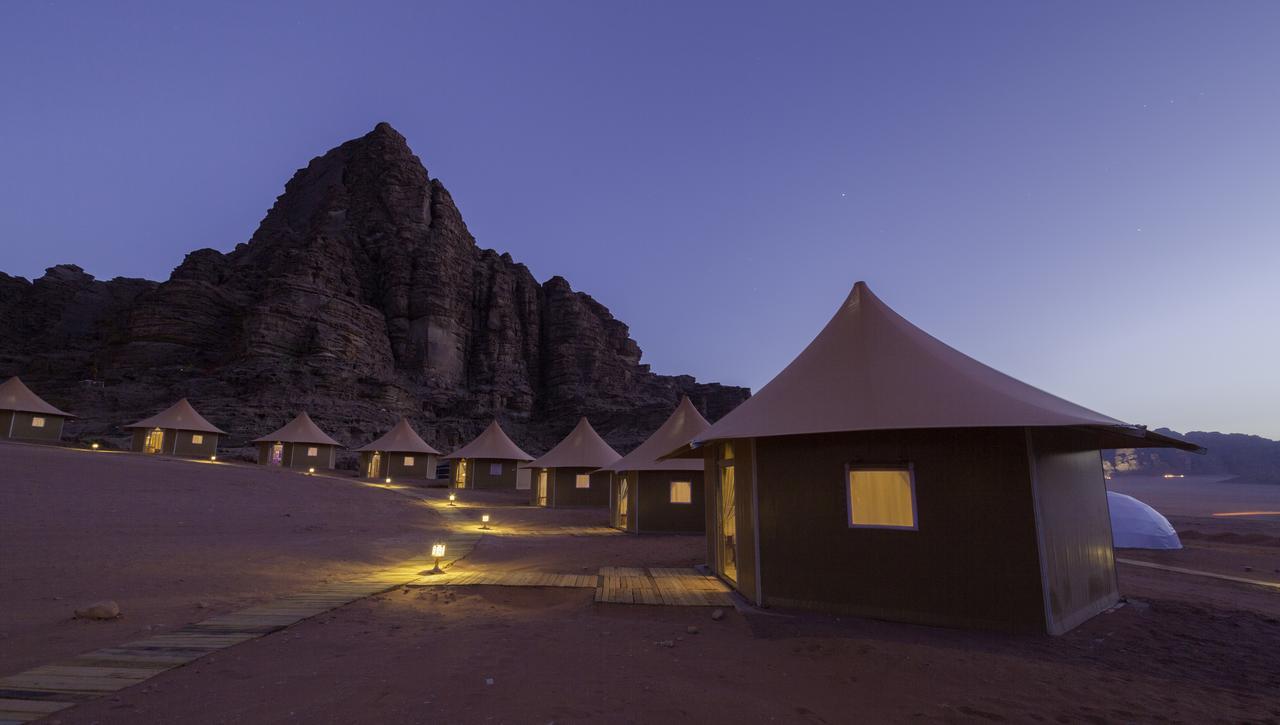 Memories Aicha Luxury Camp Hotel Wadi Rum Ngoại thất bức ảnh